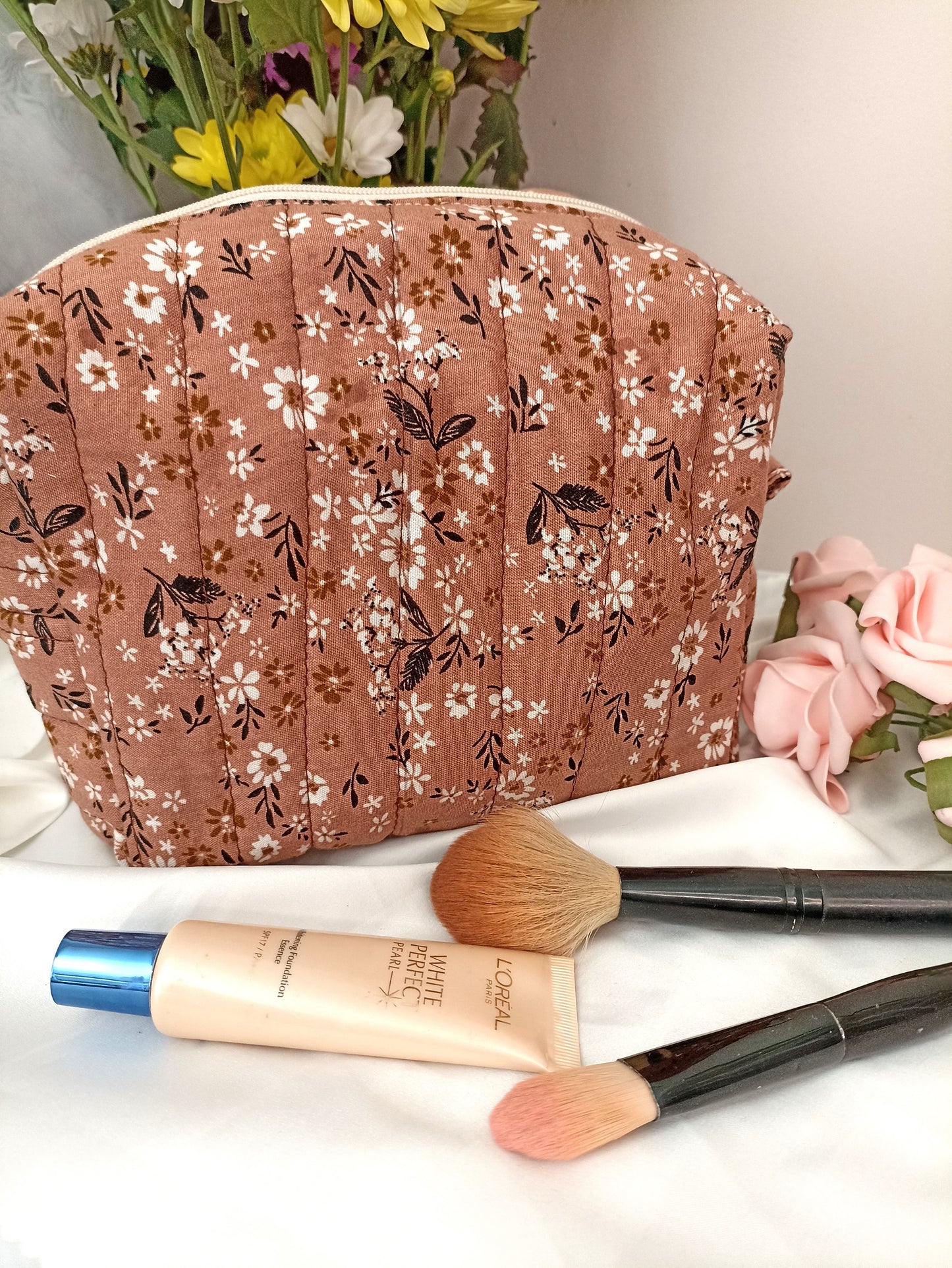 Quilted Cotton Makeup Bag | Cosmetic Bag | Handmade | Toiletry Bag | Ideal Gift | | Choose Small Or Large Wash Bag I Fully Lined All Makeup Bags Come With A FREE Hair Scrunchie!