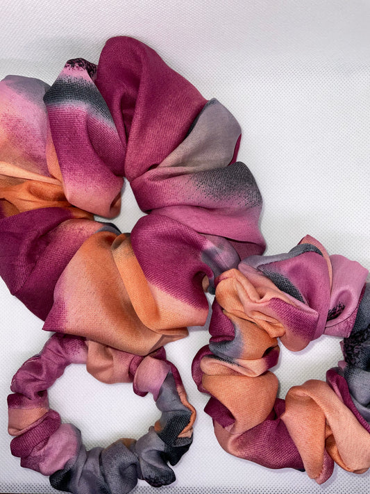 The Laura Satin Hair Scrunchies 💗