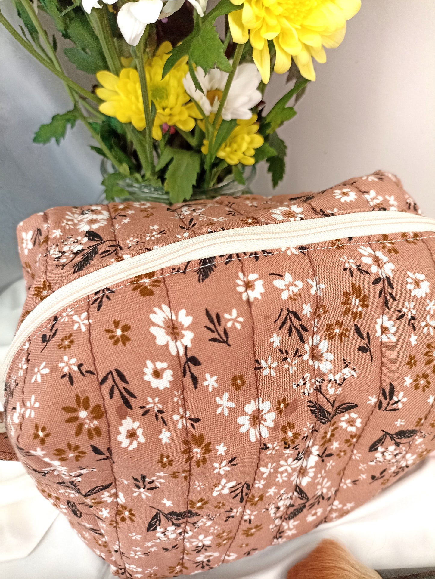 Quilted Cotton Makeup Bag | Cosmetic Bag | Handmade | Toiletry Bag | Ideal Gift | | Choose Small Or Large Wash Bag I Fully Lined All Makeup Bags Come With A FREE Hair Scrunchie!